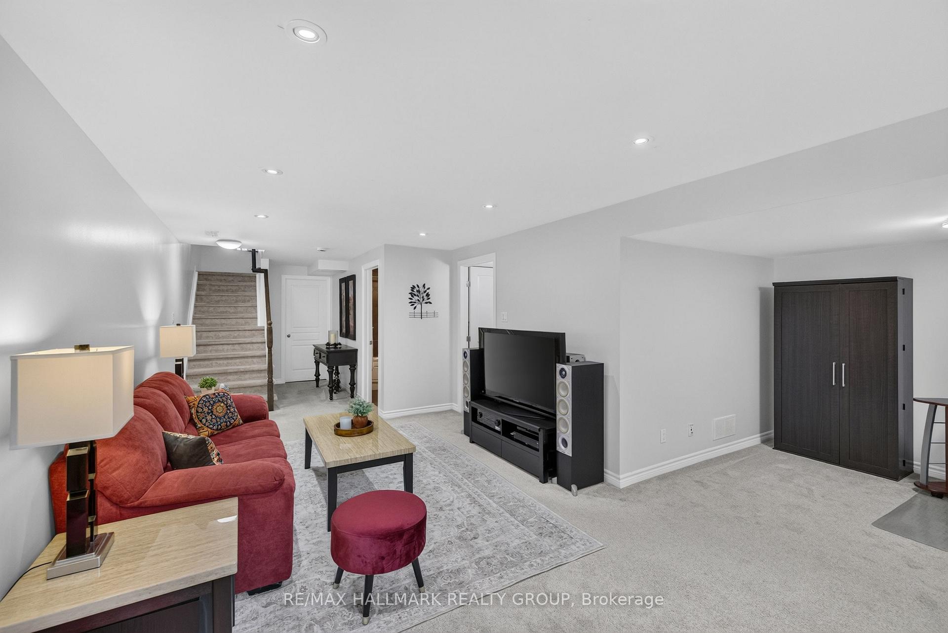 Photo 36 of 1005 Marconi Avenue, Ottawa, Kanata - Morgan's Grant/South March — HOMEH