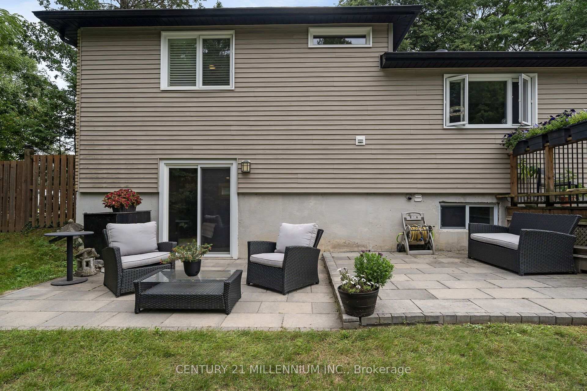 Photo 43 of 17 Erin Heights Drive, Erin — HOMEH