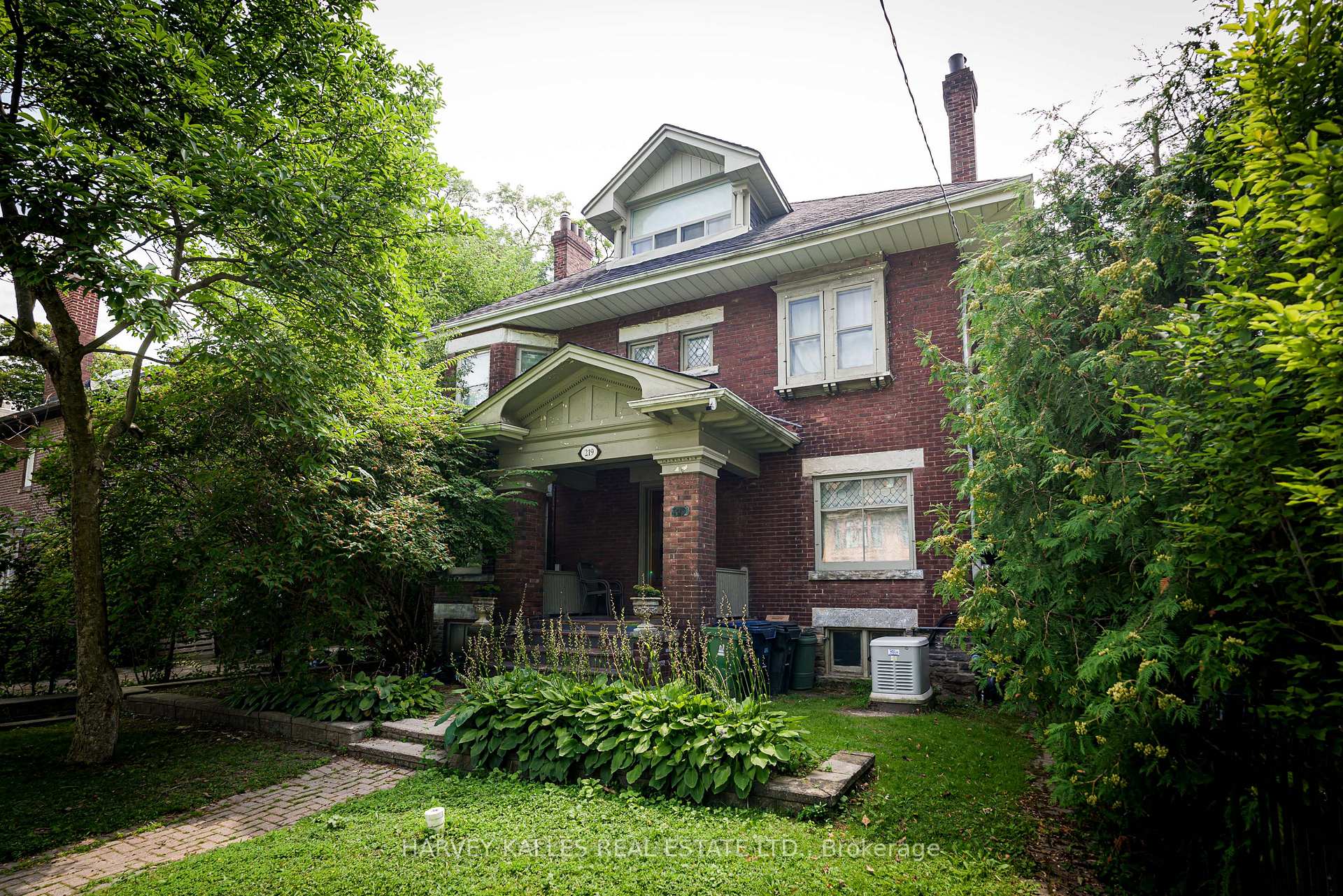 Front of 219 Balmoral Avenue