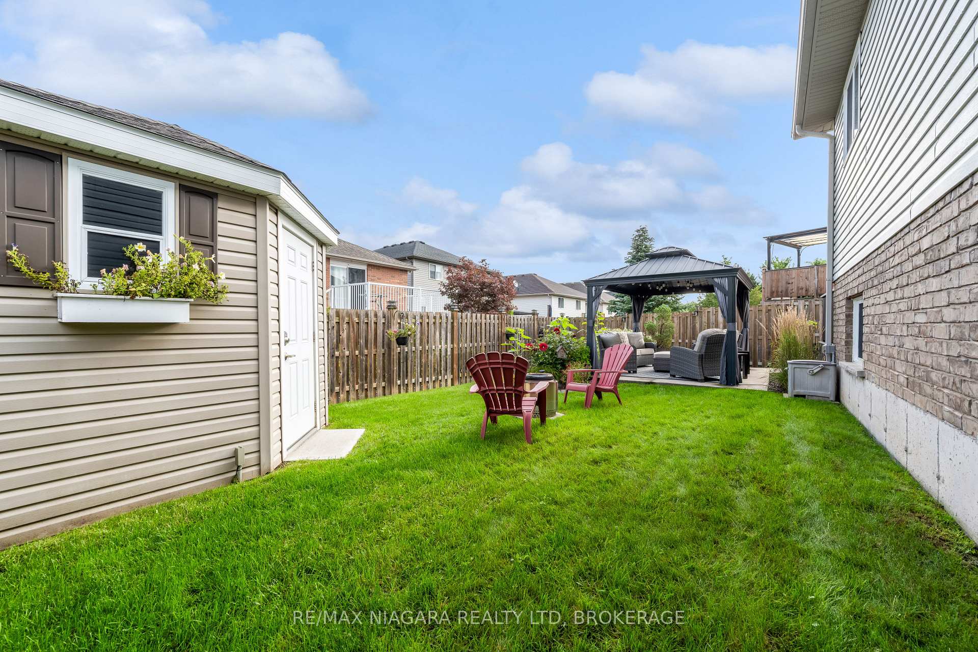 Photo 29 of 325 Lea Crescent, Welland, West Welland — HOMEH