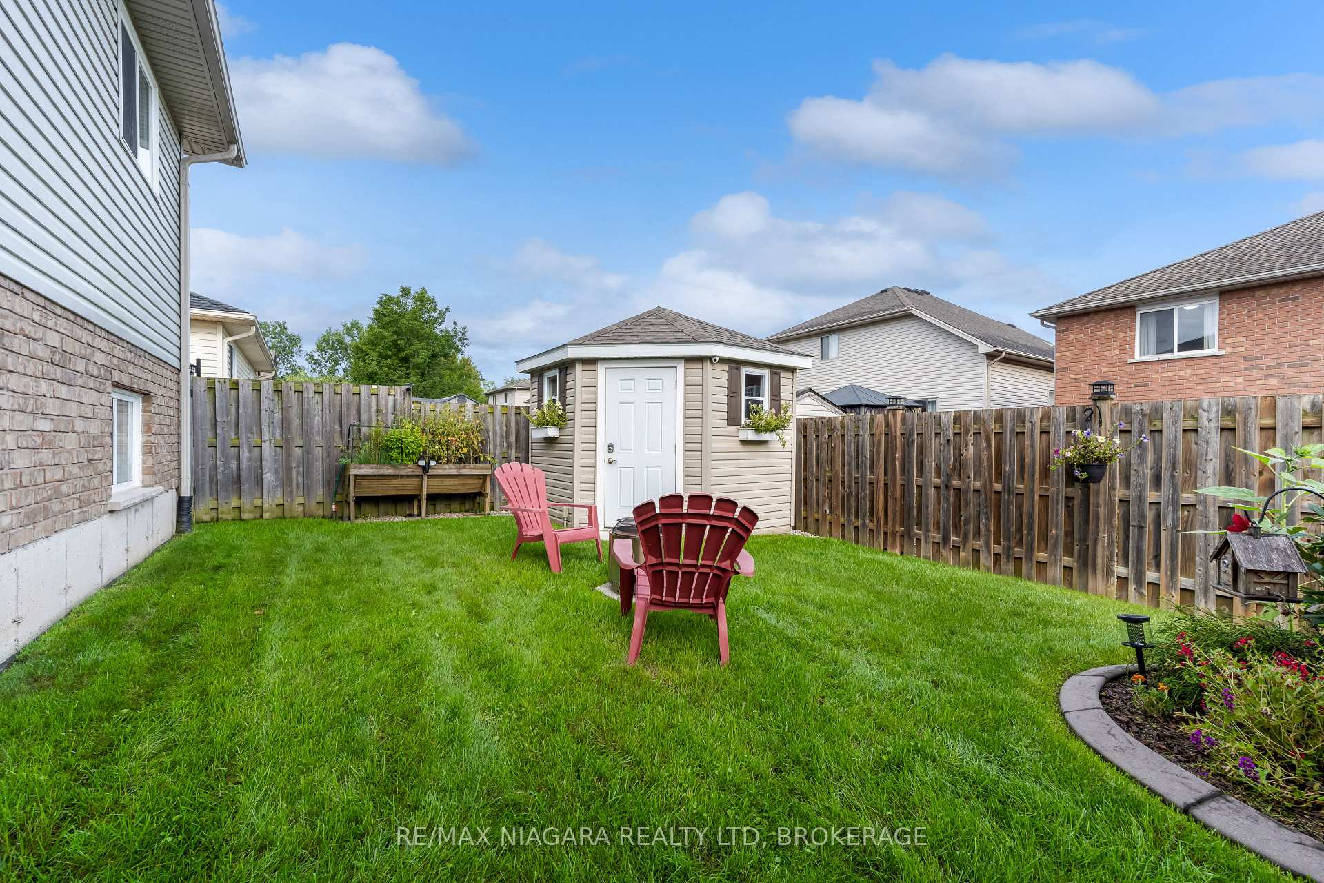 Photo 30 of 325 Lea Crescent, Welland, West Welland — HOMEH