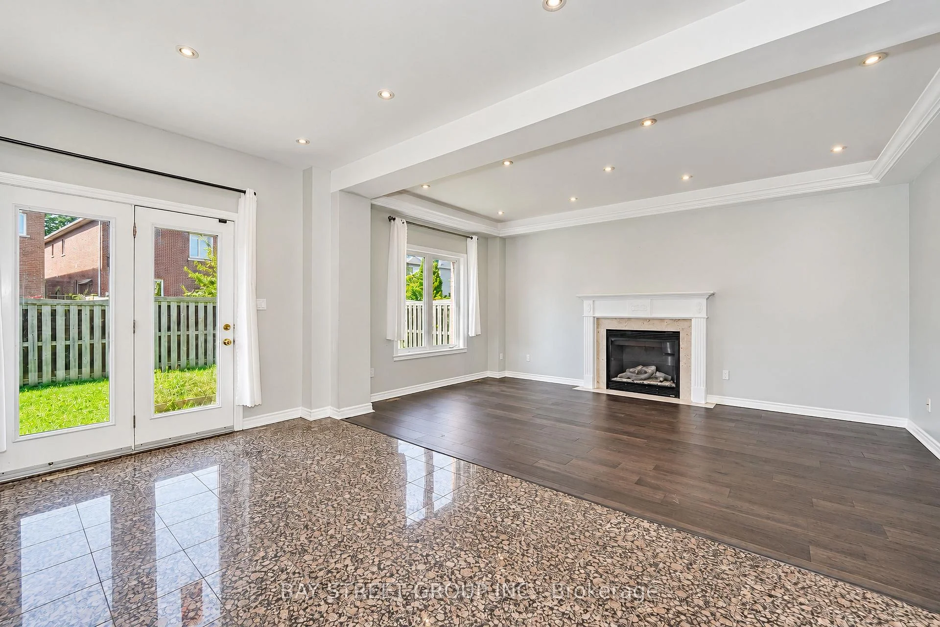 Photo 25 of 23 Eagle Peak Drive, Richmond Hill, Westbrook — HOMEH