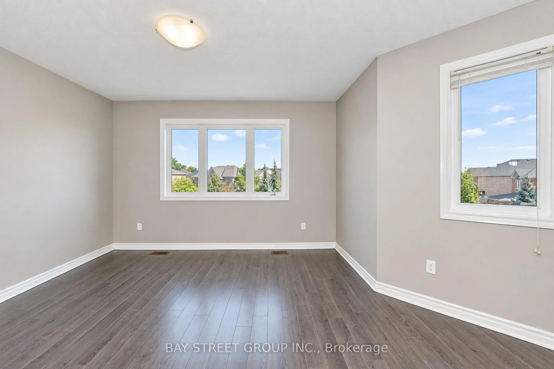 Photo 28 of 23 Eagle Peak Drive, Richmond Hill, Westbrook — HOMEH