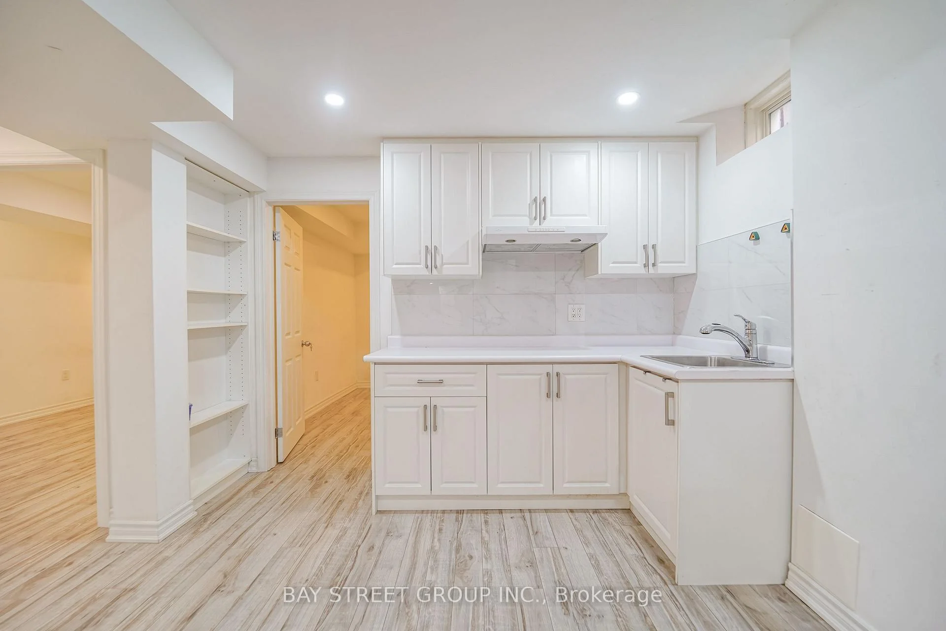 Photo 40 of 23 Eagle Peak Drive, Richmond Hill, Westbrook — HOMEH