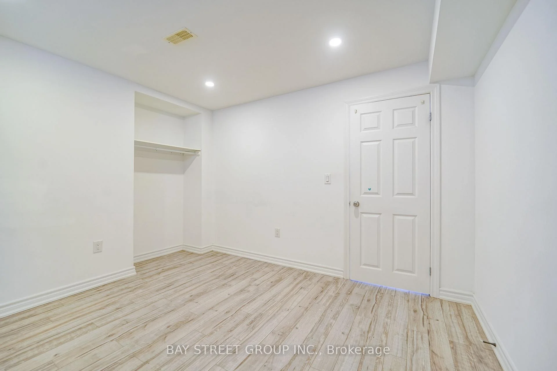Photo 43 of 23 Eagle Peak Drive, Richmond Hill, Westbrook — HOMEH