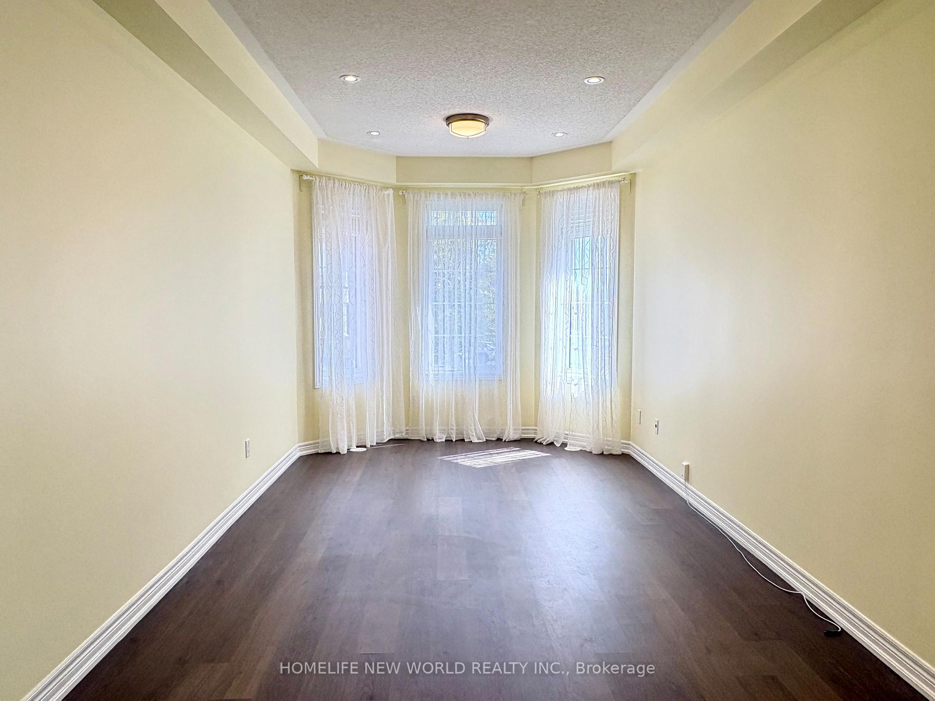 Photo 4 of Unit 50, 26 Roy Grove Way, Markham, Greensborough — HOMEH