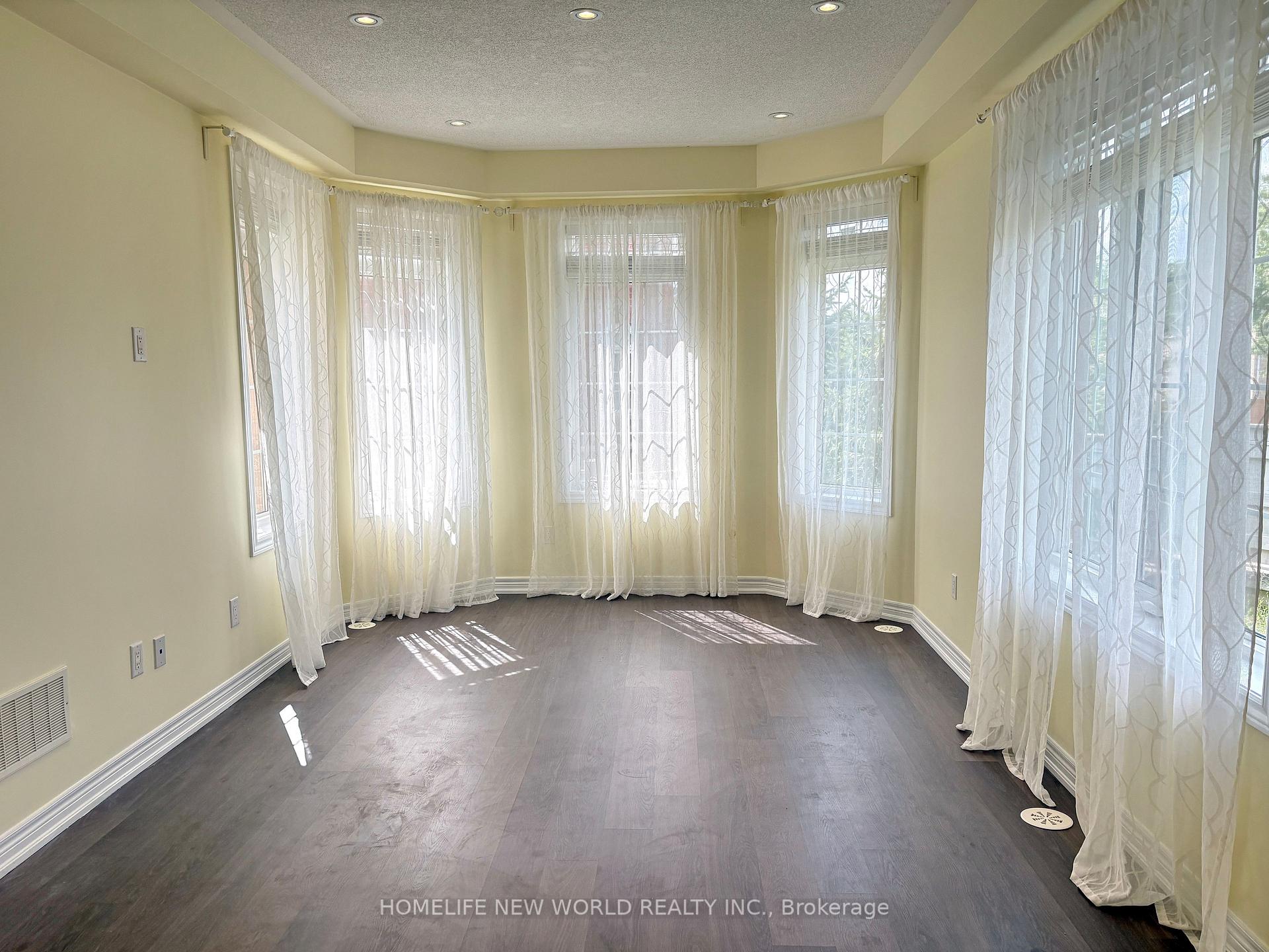 Photo 5 of Unit 50, 26 Roy Grove Way, Markham, Greensborough — HOMEH