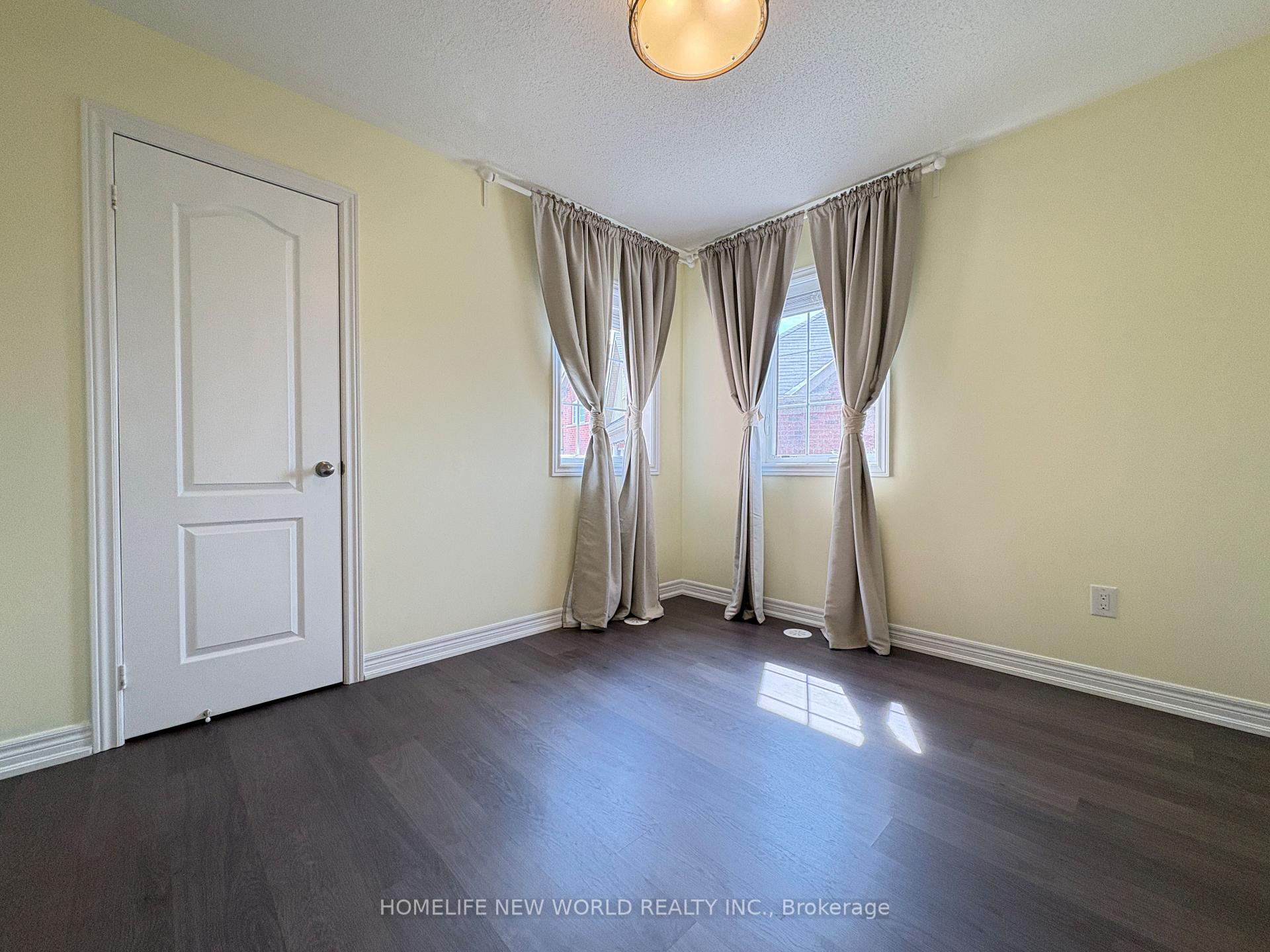Photo 11 of Unit 50, 26 Roy Grove Way, Markham, Greensborough — HOMEH