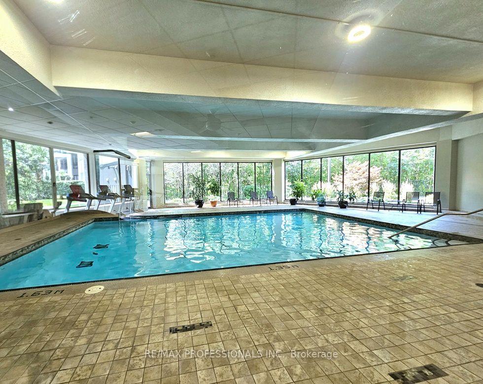 Photo 41 of Unit E41, 300 Mill Road, Etobicoke, Markland Wood — HOMEH