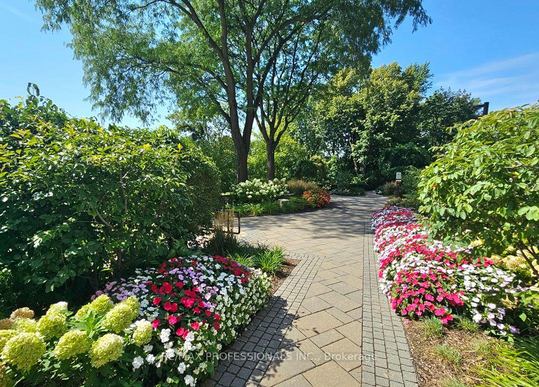 Photo 47 of Unit E41, 300 Mill Road, Etobicoke, Markland Wood — HOMEH