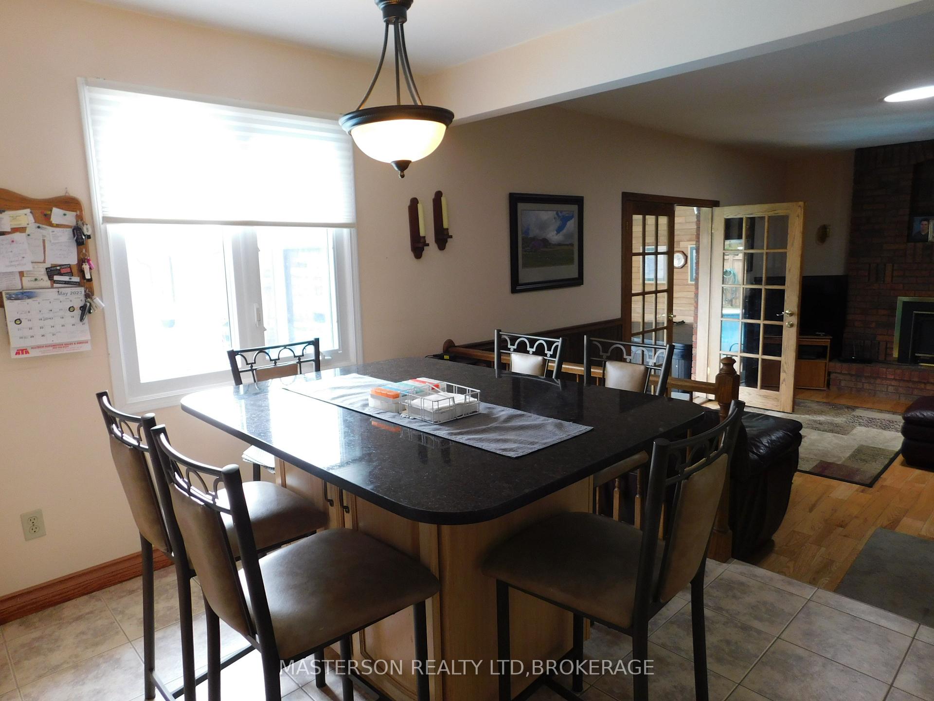 Photo 8 of 6408 Galaxy Drive, Niagara Falls, Stamford — HOMEH