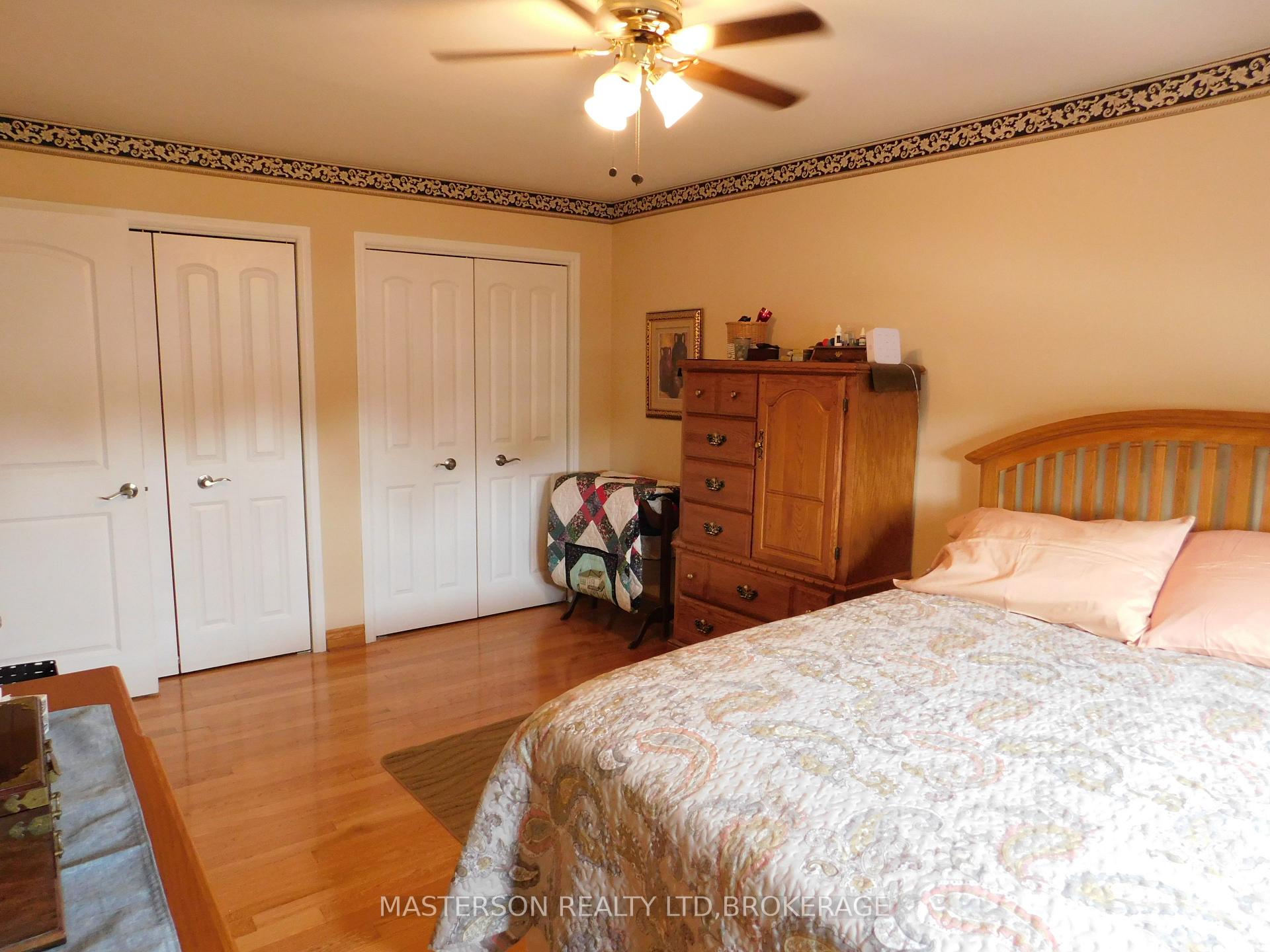 Photo 20 of 6408 Galaxy Drive, Niagara Falls, Stamford — HOMEH