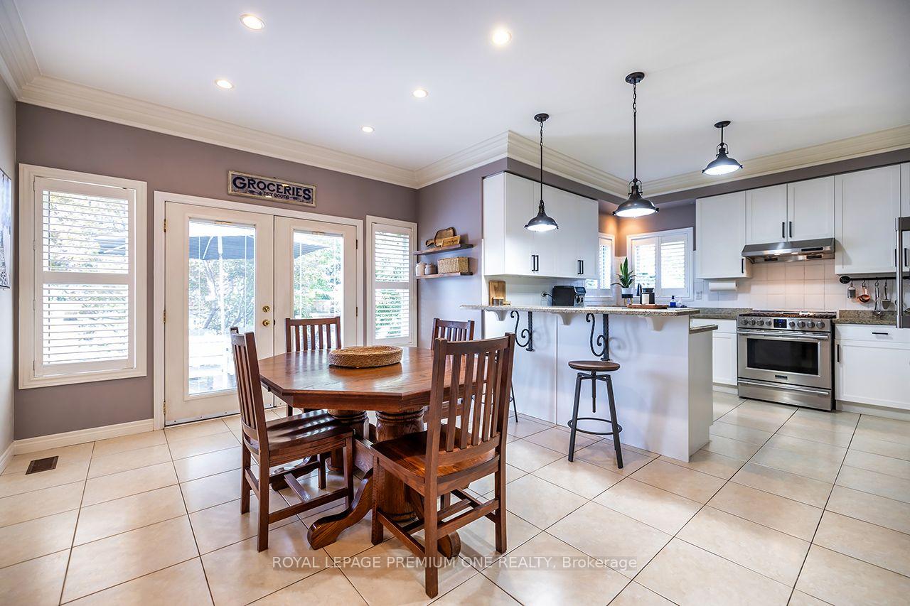 Photo 12 of 66 Bridlewood Boulevard, Whitby, Rolling Acres — HOMEH