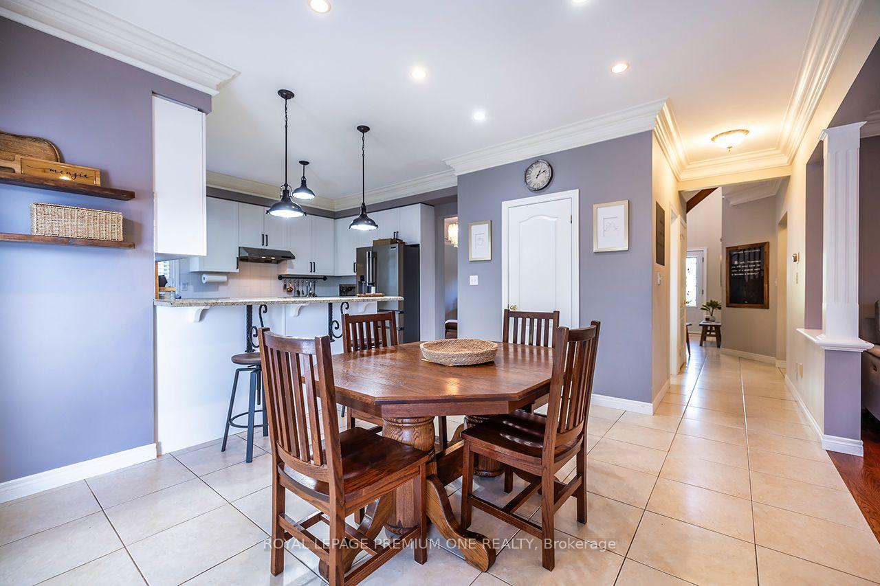 Photo 13 of 66 Bridlewood Boulevard, Whitby, Rolling Acres — HOMEH
