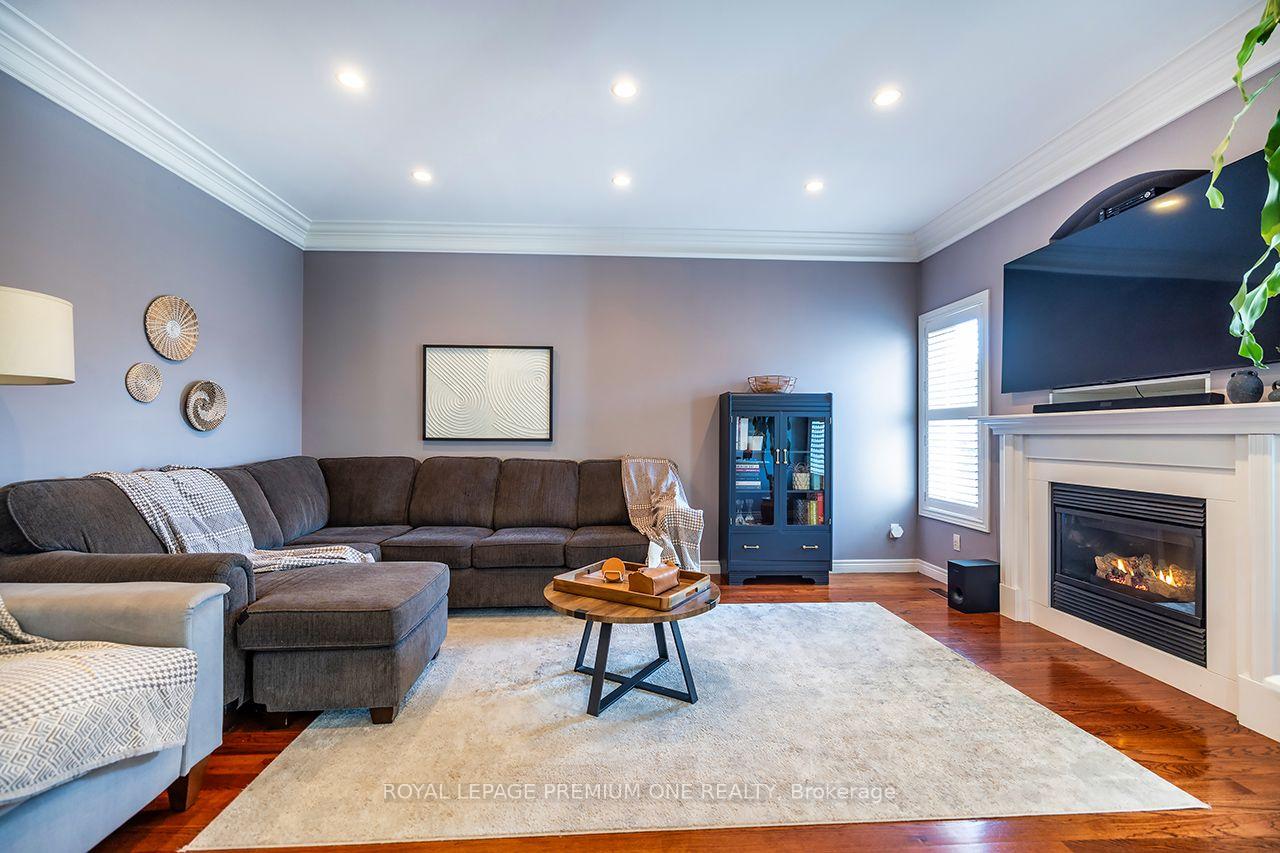 Photo 19 of 66 Bridlewood Boulevard, Whitby, Rolling Acres — HOMEH