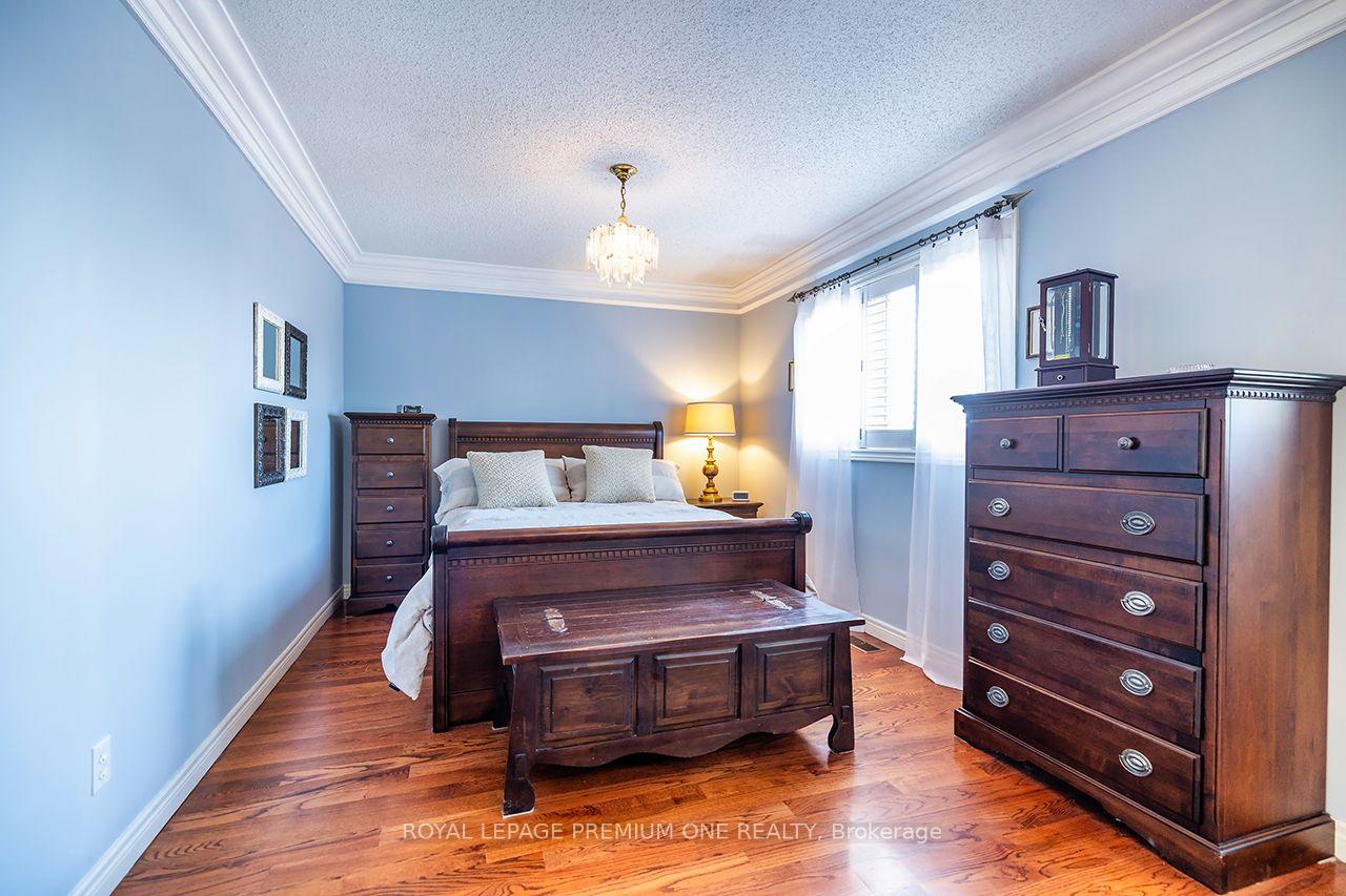 Photo 28 of 66 Bridlewood Boulevard, Whitby, Rolling Acres — HOMEH