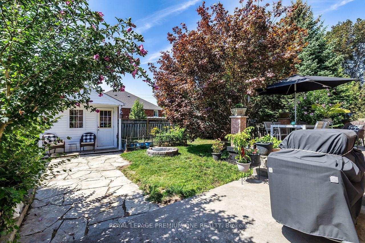 Photo 40 of 66 Bridlewood Boulevard, Whitby, Rolling Acres — HOMEH