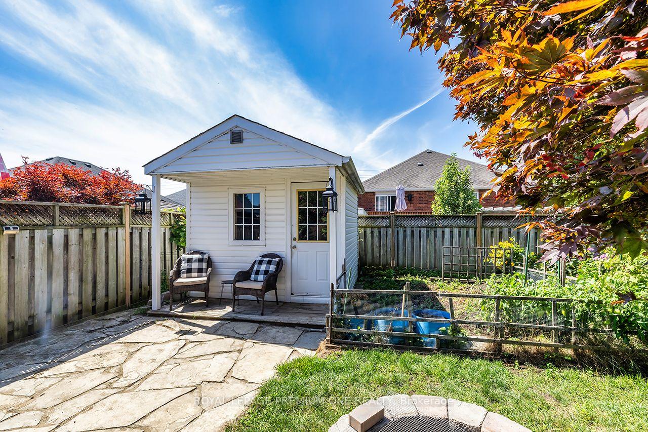 Photo 41 of 66 Bridlewood Boulevard, Whitby, Rolling Acres — HOMEH