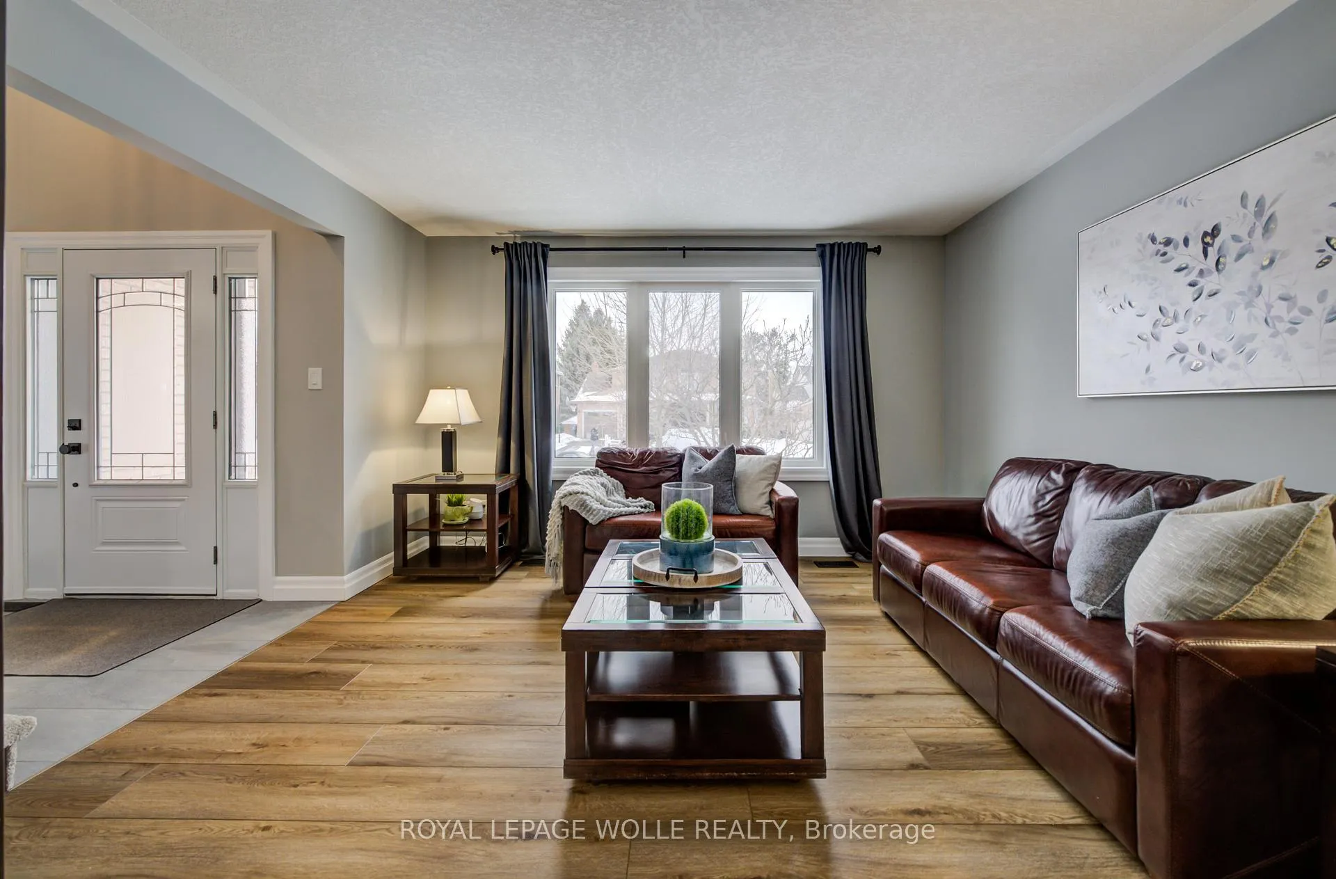 Photo 9 of 451 Knightsbridge Court, Waterloo — HOMEH