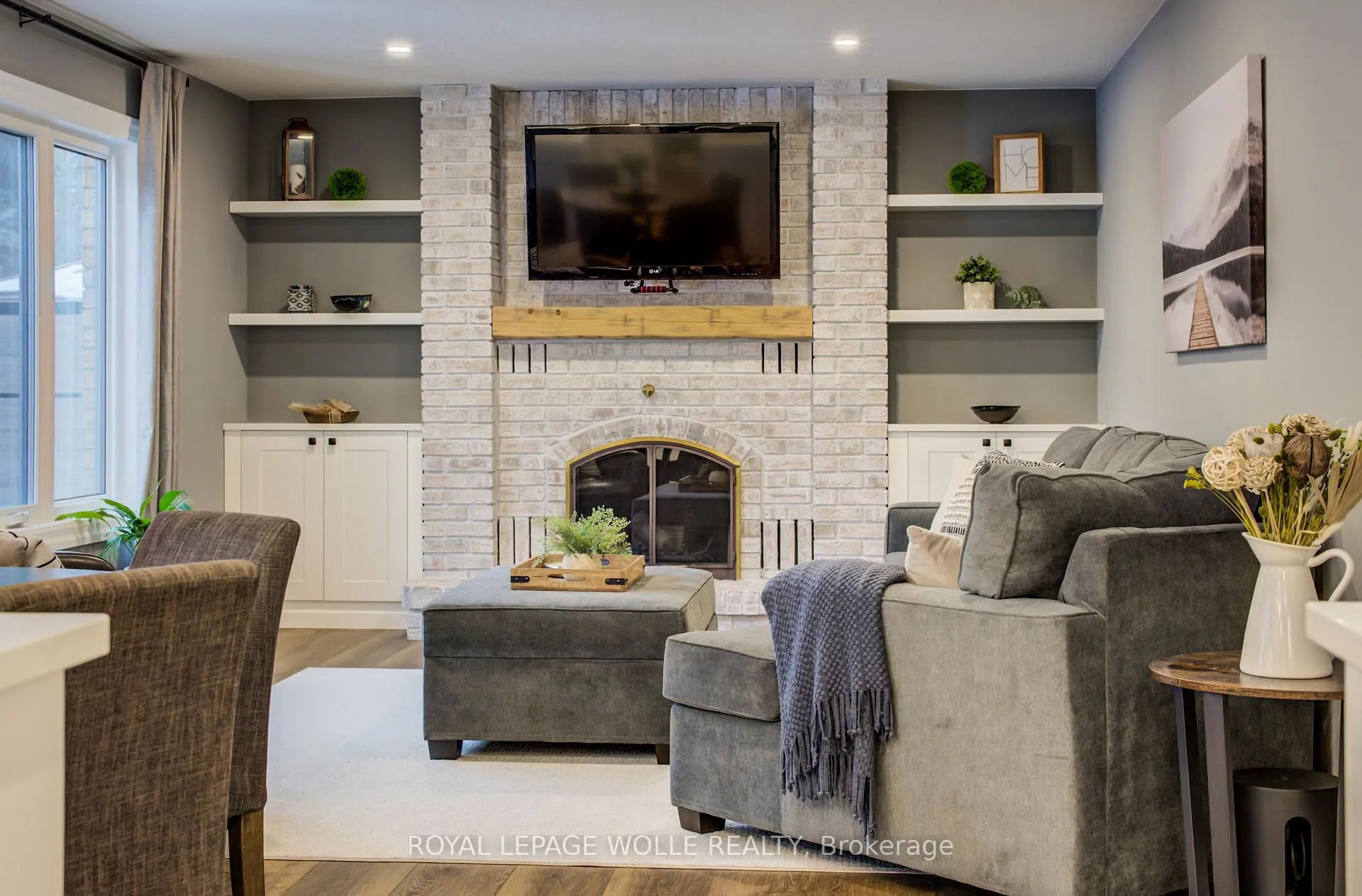 Photo 24 of 451 Knightsbridge Court, Waterloo — HOMEH