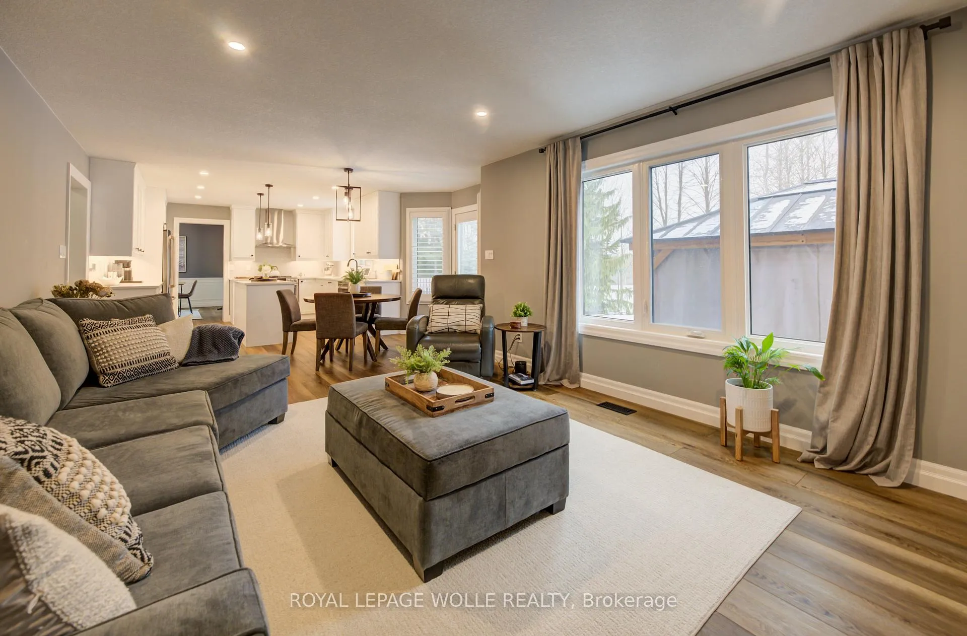 Photo 25 of 451 Knightsbridge Court, Waterloo — HOMEH