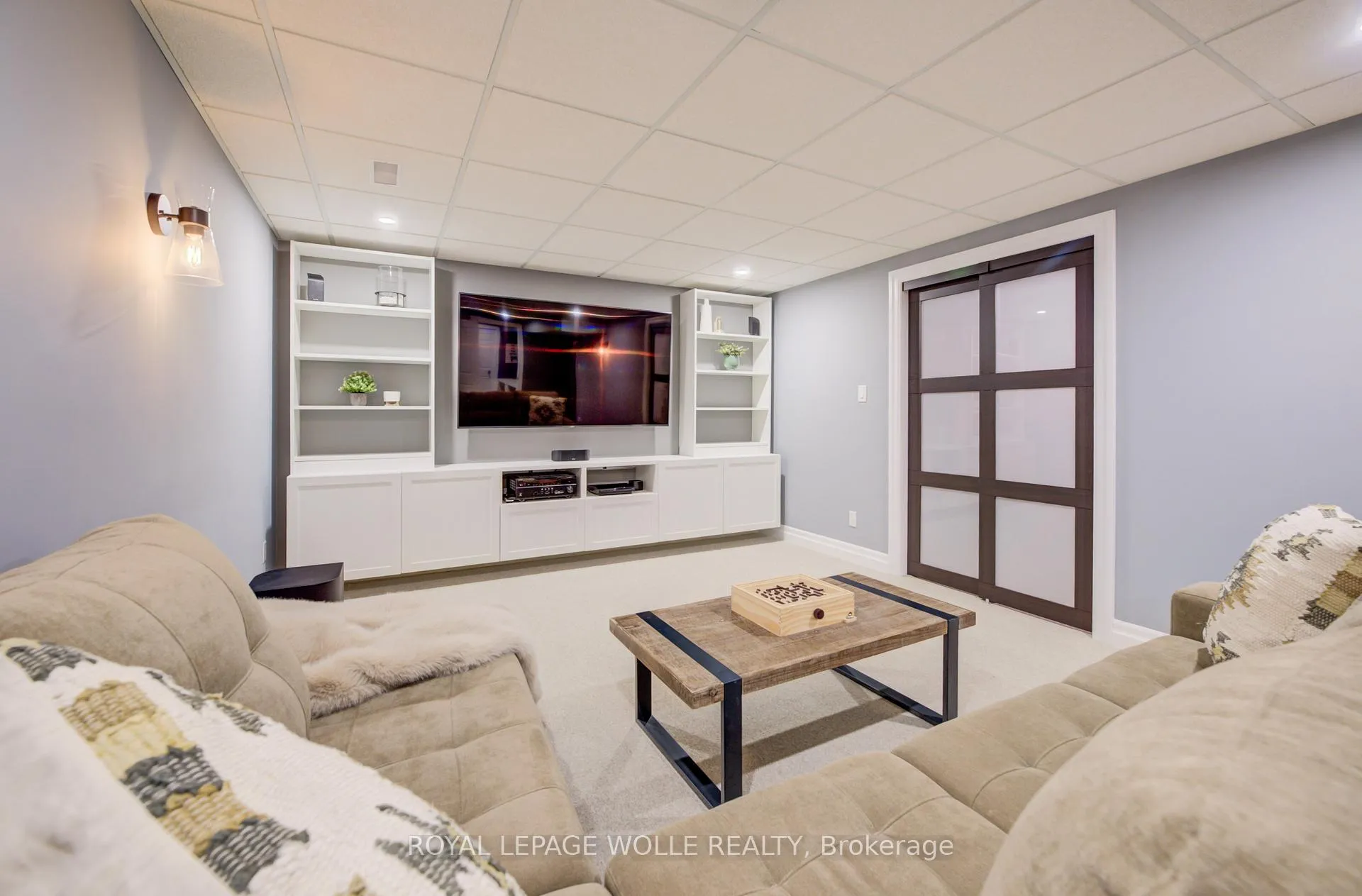 Photo 44 of 451 Knightsbridge Court, Waterloo — HOMEH