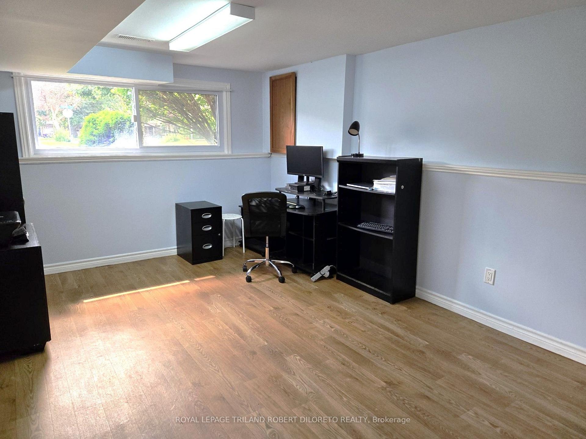 Photo 31 of 654 Grenfell Drive, London, North C — HOMEH