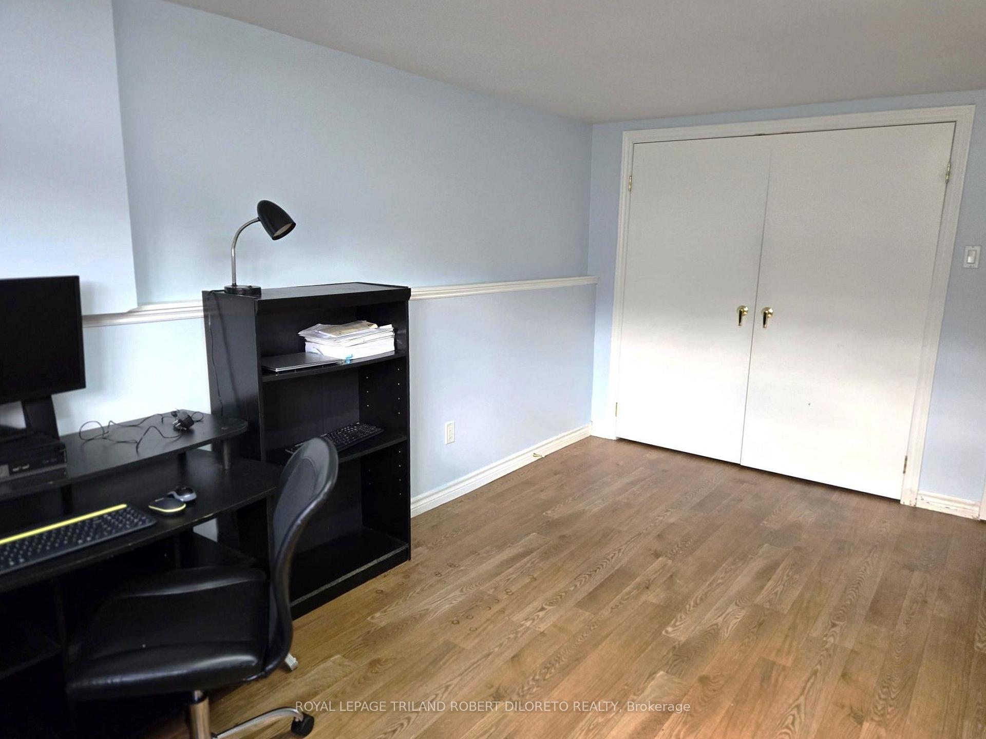 Photo 32 of 654 Grenfell Drive, London, North C — HOMEH