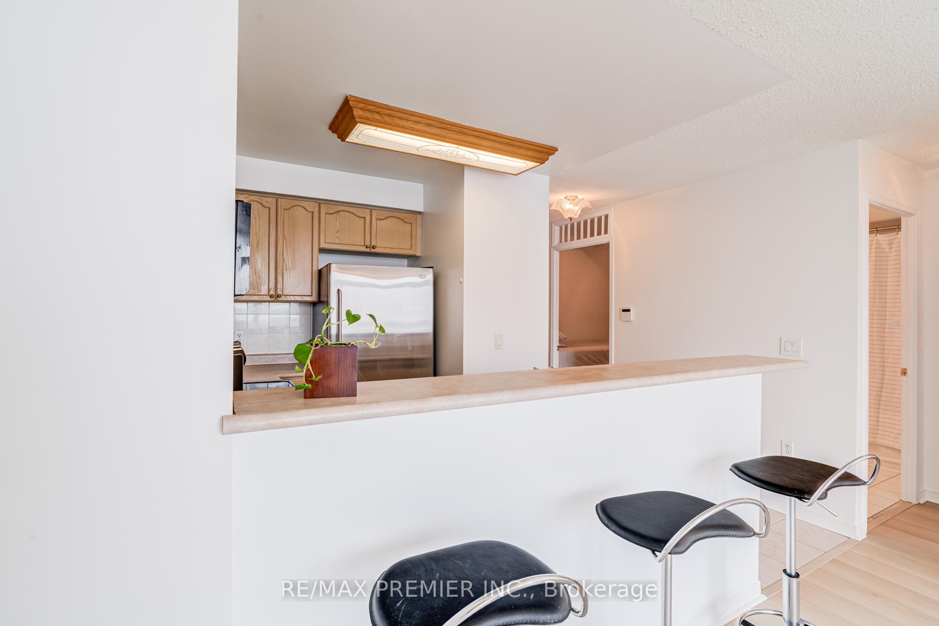 Photo 10 of Unit PH06, 15 Michael Power Place, Etobicoke, Islington-City Centre West — HOMEH
