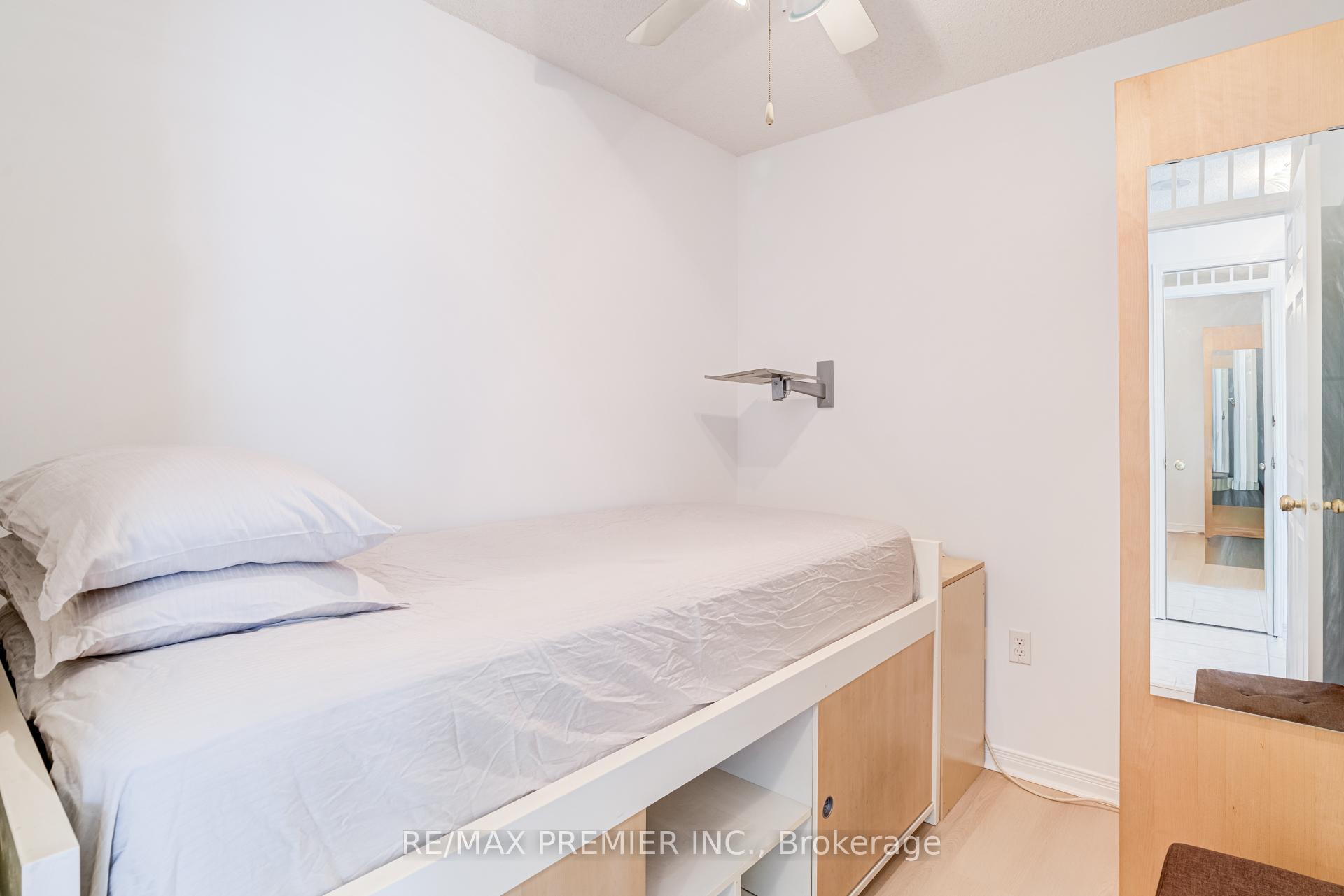 Photo 20 of Unit PH06, 15 Michael Power Place, Etobicoke, Islington-City Centre West — HOMEH