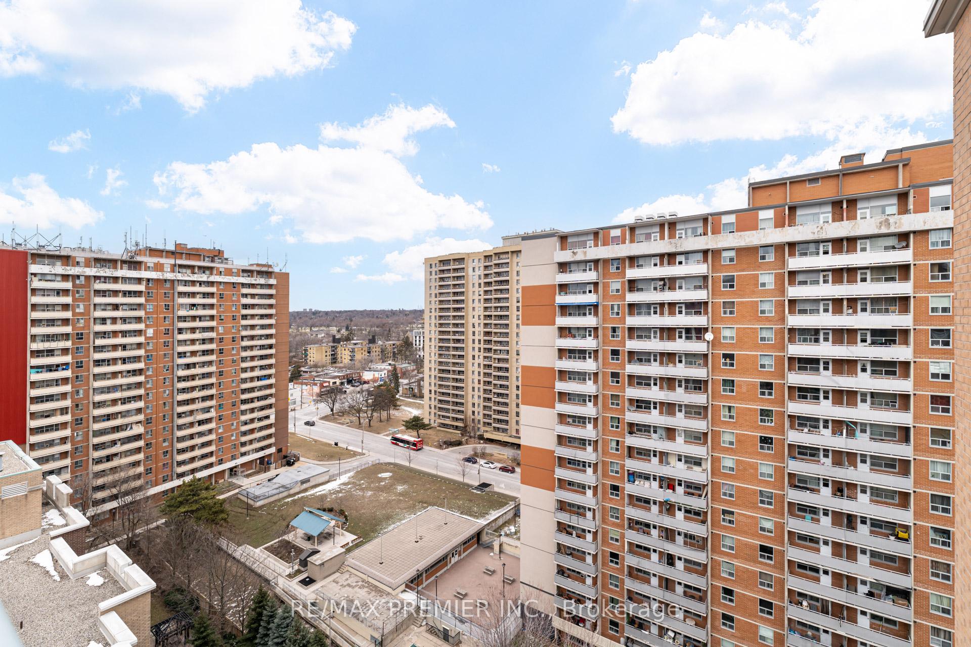 Photo 27 of Unit PH06, 15 Michael Power Place, Etobicoke, Islington-City Centre West — HOMEH