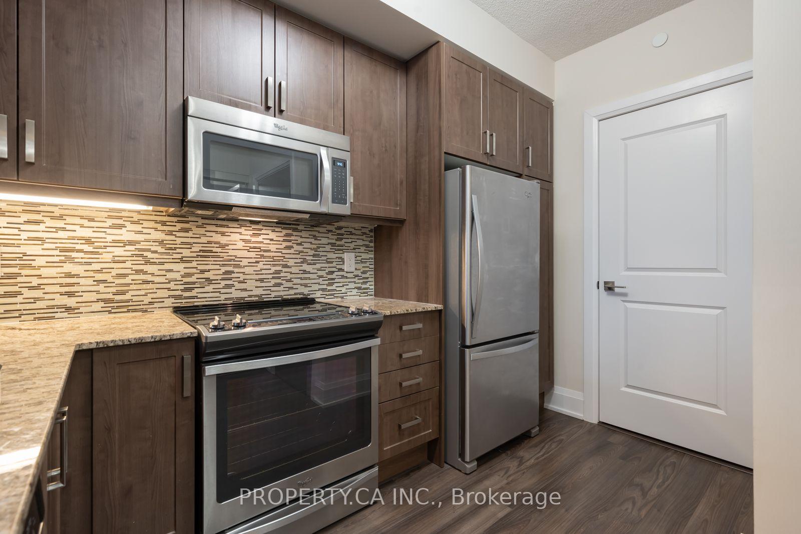 Photo 5 of Unit 613, 1 Old Mill Drive, Toronto, High Park-Swansea — HOMEH