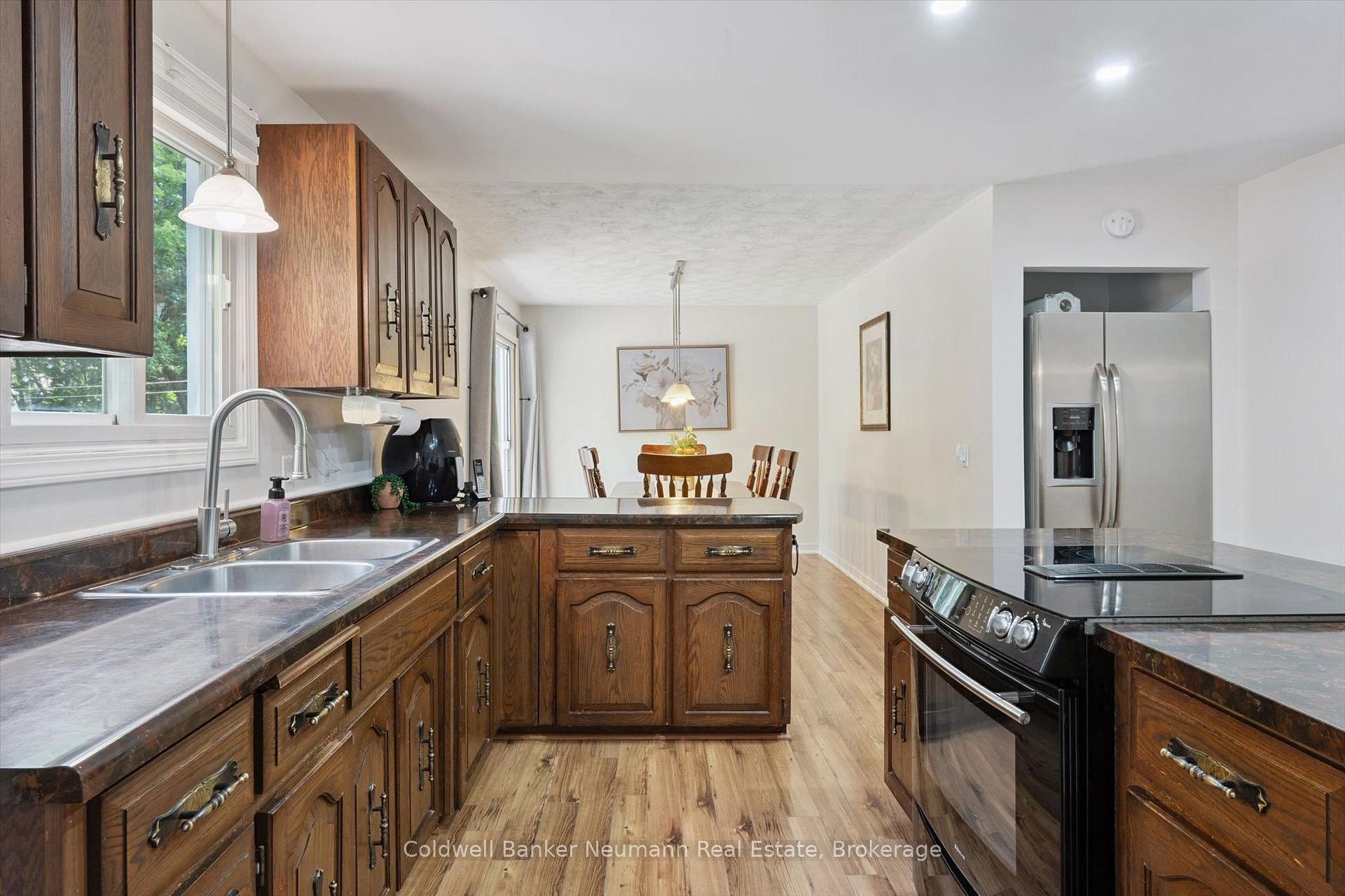 Photo 11 of 175 Division Street, Guelph/Eramosa, Rockwood — HOMEH