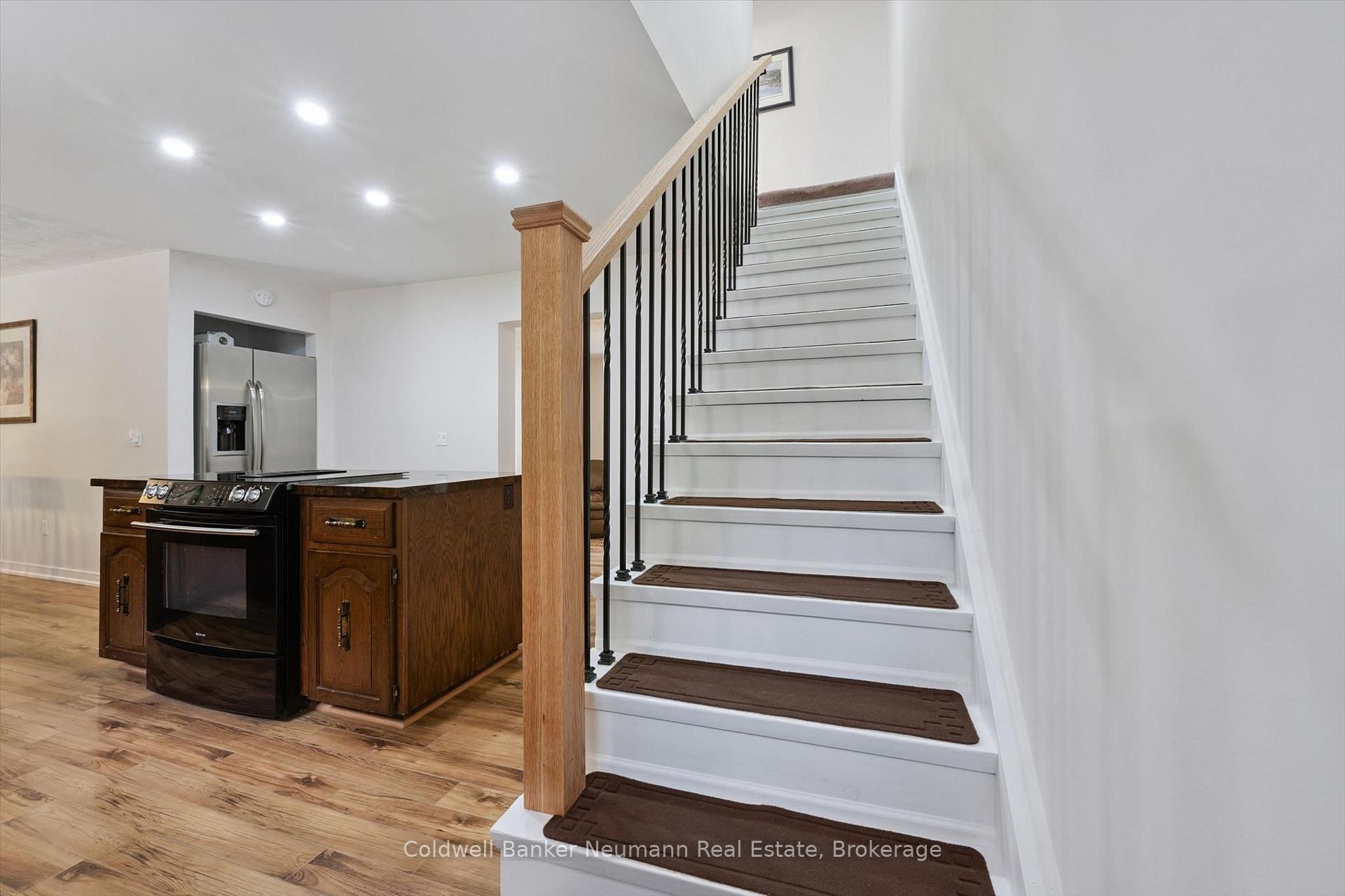Photo 13 of 175 Division Street, Guelph/Eramosa, Rockwood — HOMEH