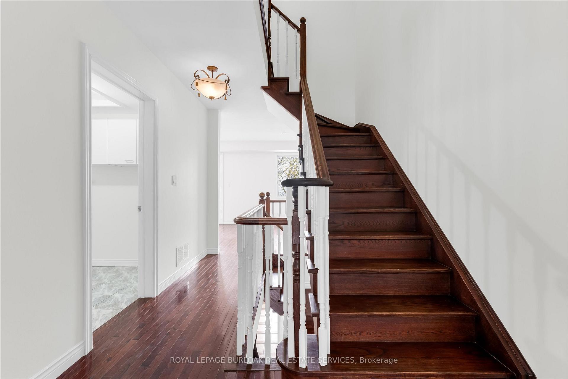 Photo 24 of 1389 Lakeshore Road, Burlington, Brant — HOMEH