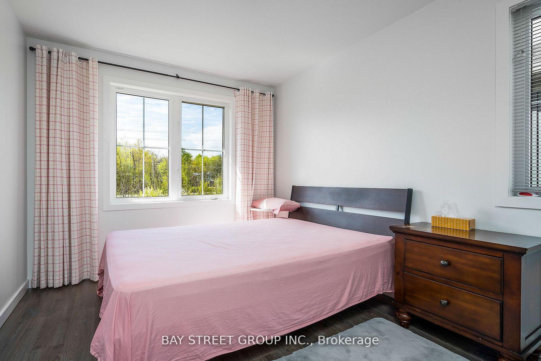 Photo 10 of 142 yellow birch Crescent, Blue Mountains — HOMEH
