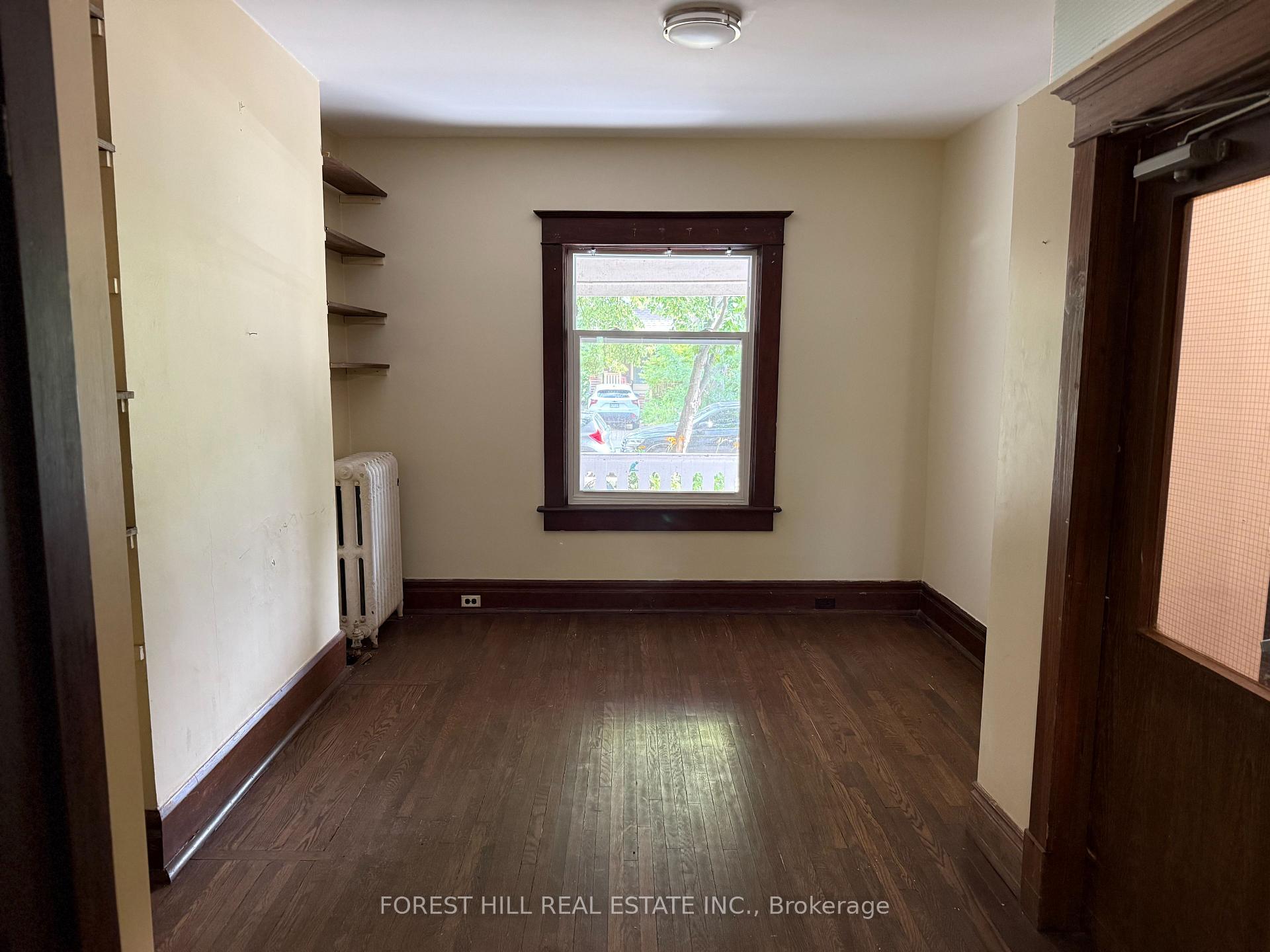 Photo 2 of 27 Dixon Avenue, Toronto, The Beaches — HOMEH