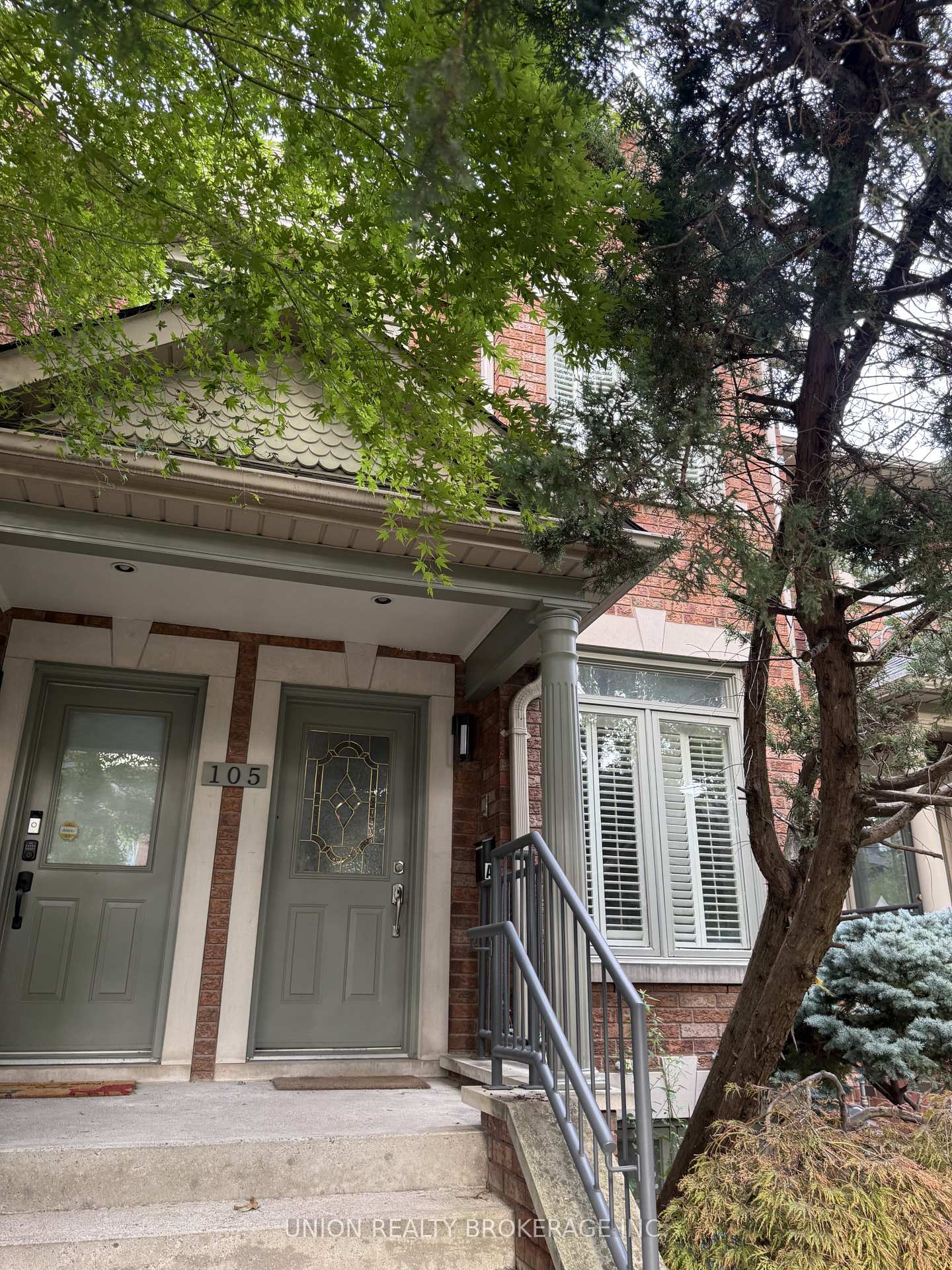 Photo 4 of 105A Gough Avenue, Toronto, Playter Estates-Danforth — HOMEH