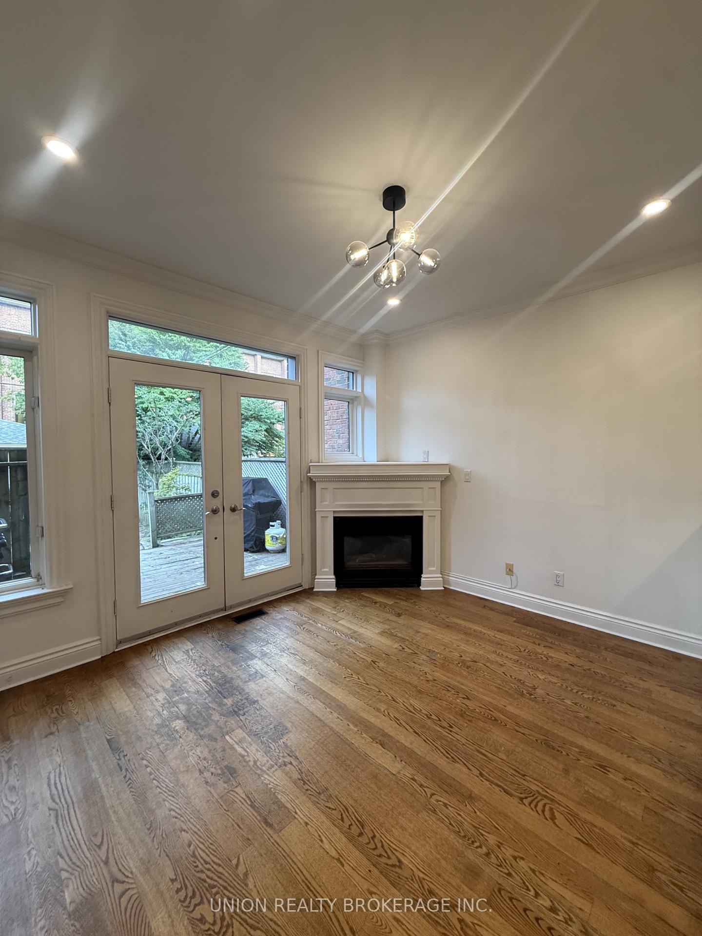 Photo 16 of 105A Gough Avenue, Toronto, Playter Estates-Danforth — HOMEH