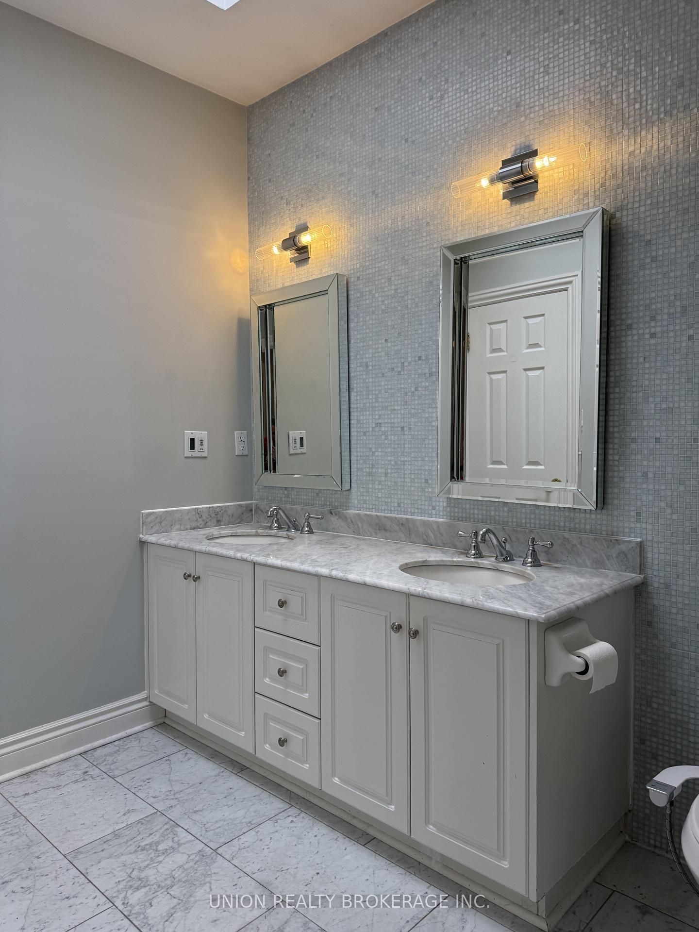 Photo 28 of 105A Gough Avenue, Toronto, Playter Estates-Danforth — HOMEH