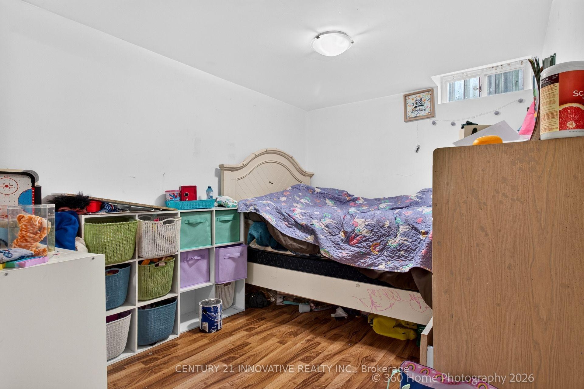 Photo 2 of 888 Southgate Drive, Oshawa, Donevan — HOMEH