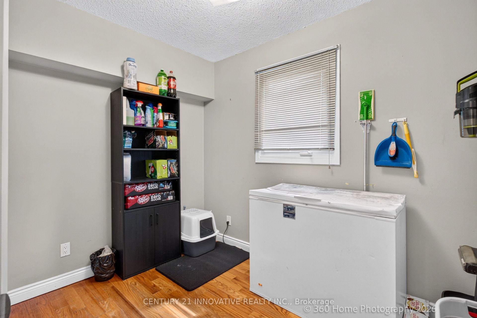 Photo 8 of 888 Southgate Drive, Oshawa, Donevan — HOMEH