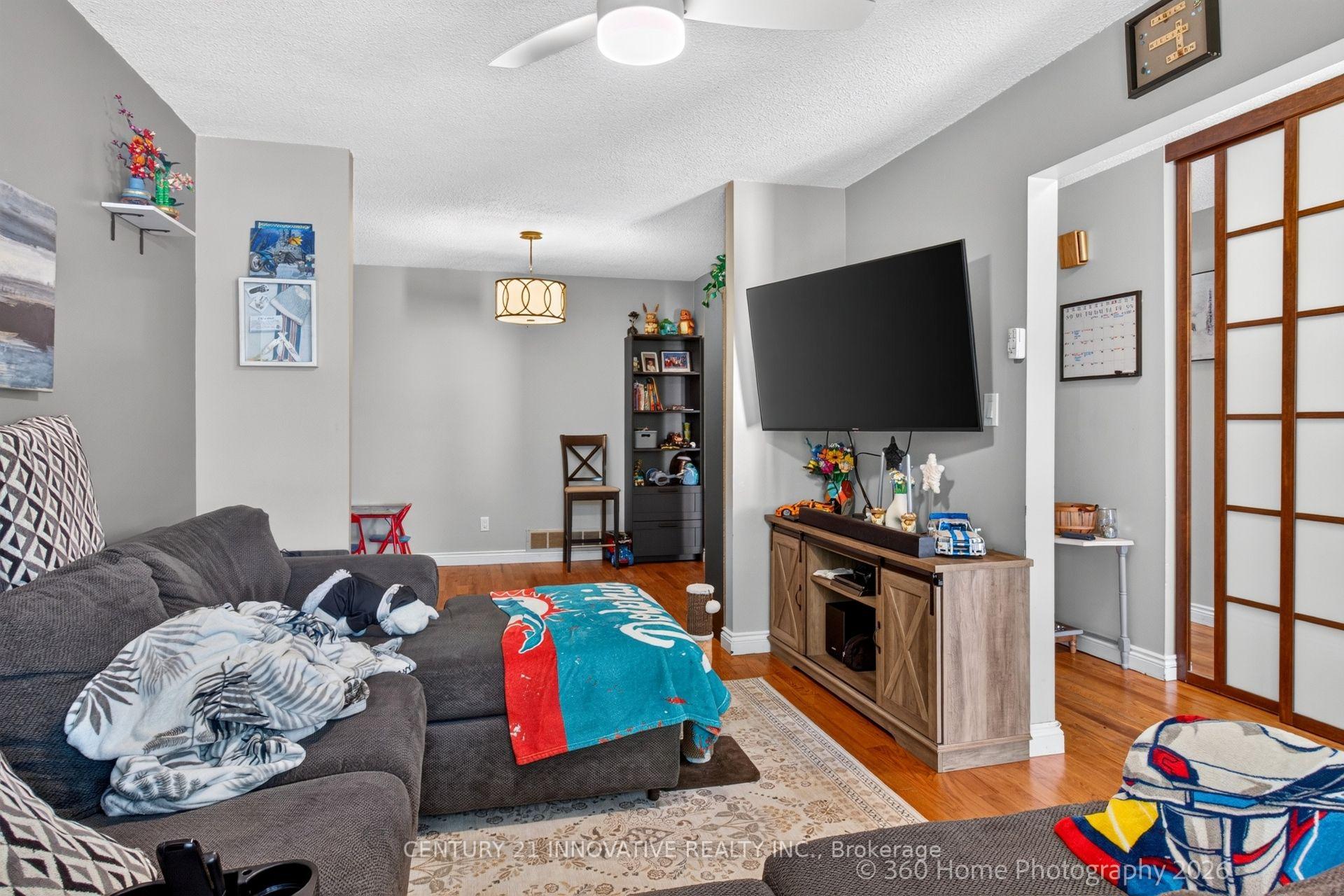 Photo 12 of 888 Southgate Drive, Oshawa, Donevan — HOMEH