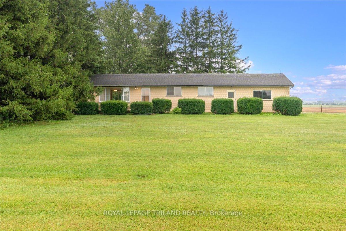 Photo 4 of 6097 Egremont Drive, Middlesex Centre, Rural Middlesex Centre — HOMEH