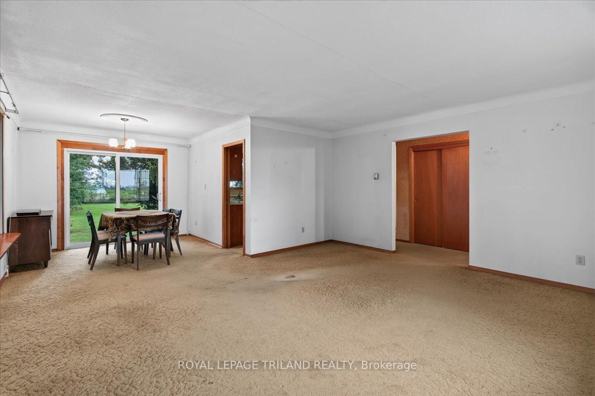 Photo 7 of 6097 Egremont Drive, Middlesex Centre, Rural Middlesex Centre — HOMEH