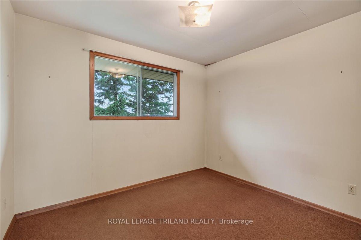 Photo 17 of 6097 Egremont Drive, Middlesex Centre, Rural Middlesex Centre — HOMEH