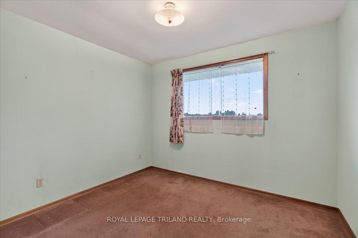 Photo 19 of 6097 Egremont Drive, Middlesex Centre, Rural Middlesex Centre — HOMEH