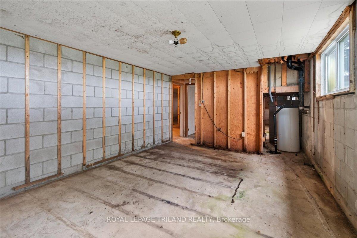 Photo 21 of 6097 Egremont Drive, Middlesex Centre, Rural Middlesex Centre — HOMEH