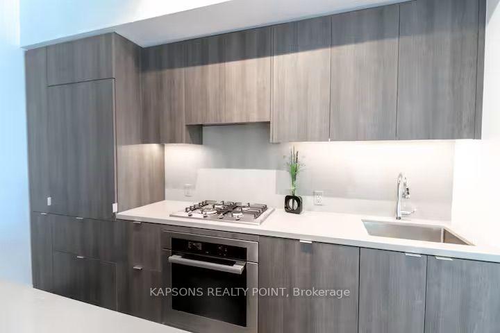 Photo 2 of Unit 6512, 7 Grenville Street, Toronto, Bay Street Corridor — HOMEH