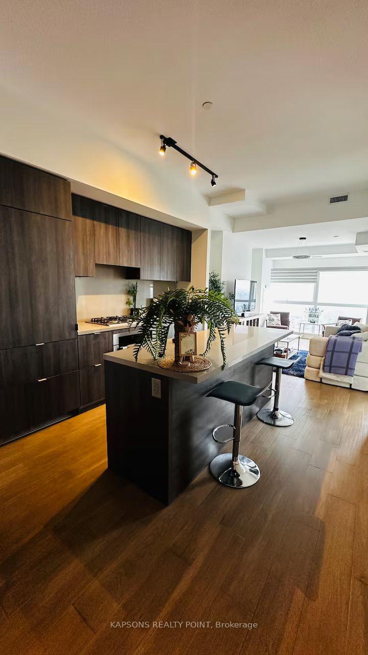 Photo 5 of Unit 6512, 7 Grenville Street, Toronto, Bay Street Corridor — HOMEH